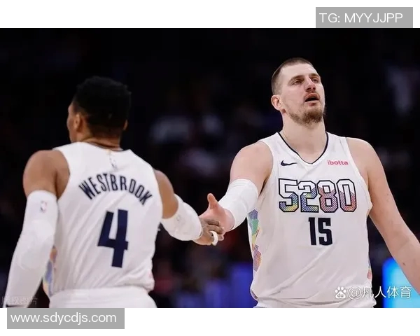 约基奇创历史三双记录助掘金锁定西部第一地位展现强大实力