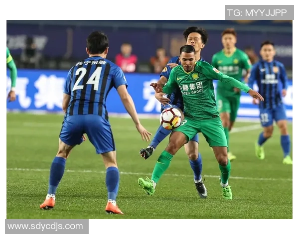 北京中赫国安迎战贵州队全力争胜展现球队实力与斗志