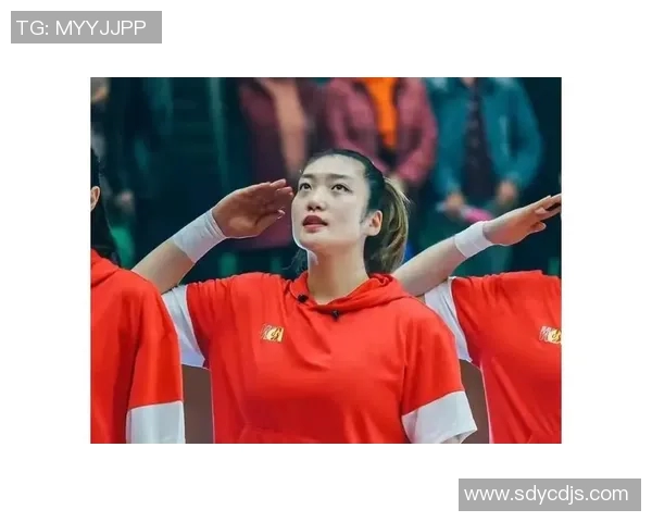 四川女篮迎战新疆队全力争胜展现女篮风采与实力对决